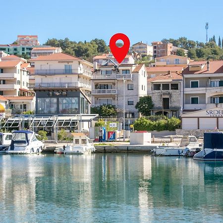 Seaside Apartments With A Swimming Pool Okrug Gornji, Ciovo - 11374 Trogir Bagian luar foto