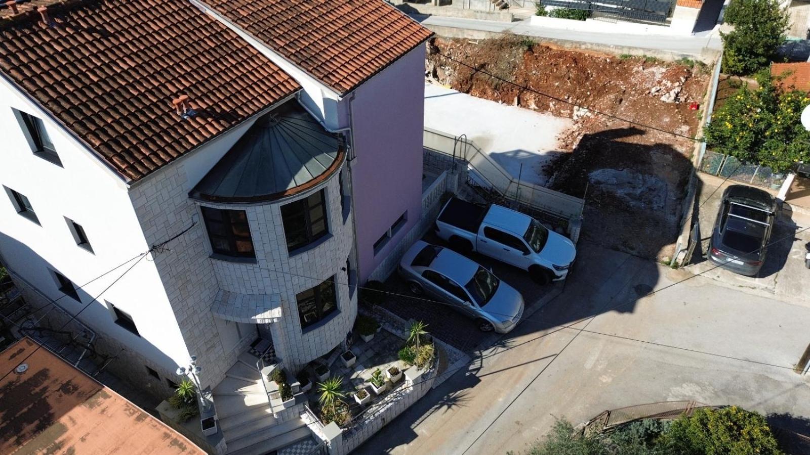 Seaside Apartments With A Swimming Pool Okrug Gornji, Ciovo - 11374 Trogir Bagian luar foto