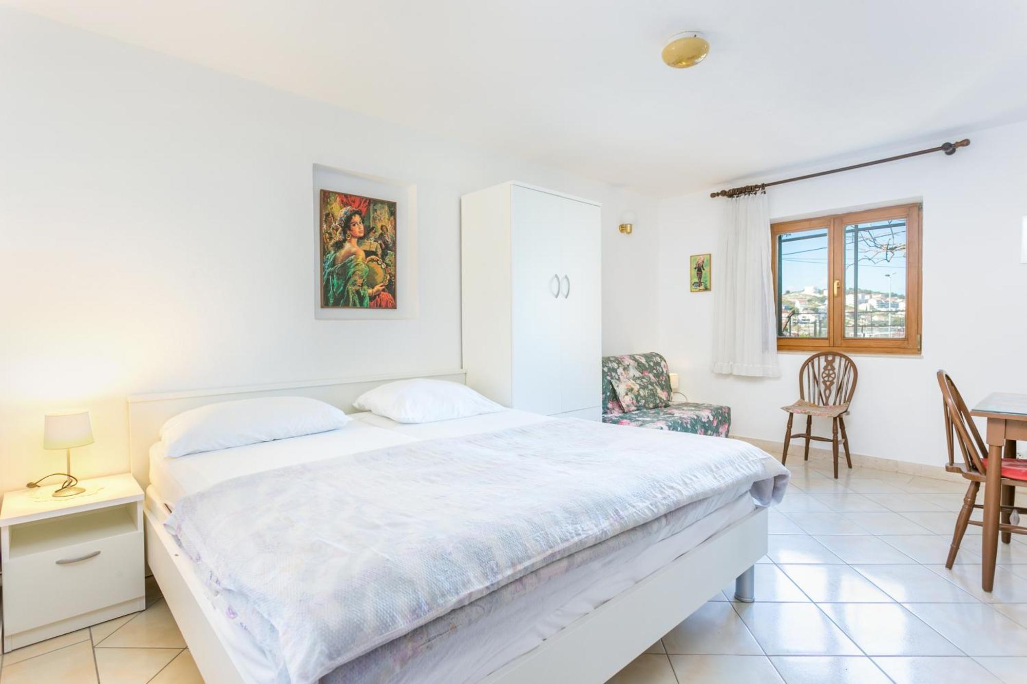 Seaside Apartments With A Swimming Pool Okrug Gornji, Ciovo - 11374 Trogir Ruang foto