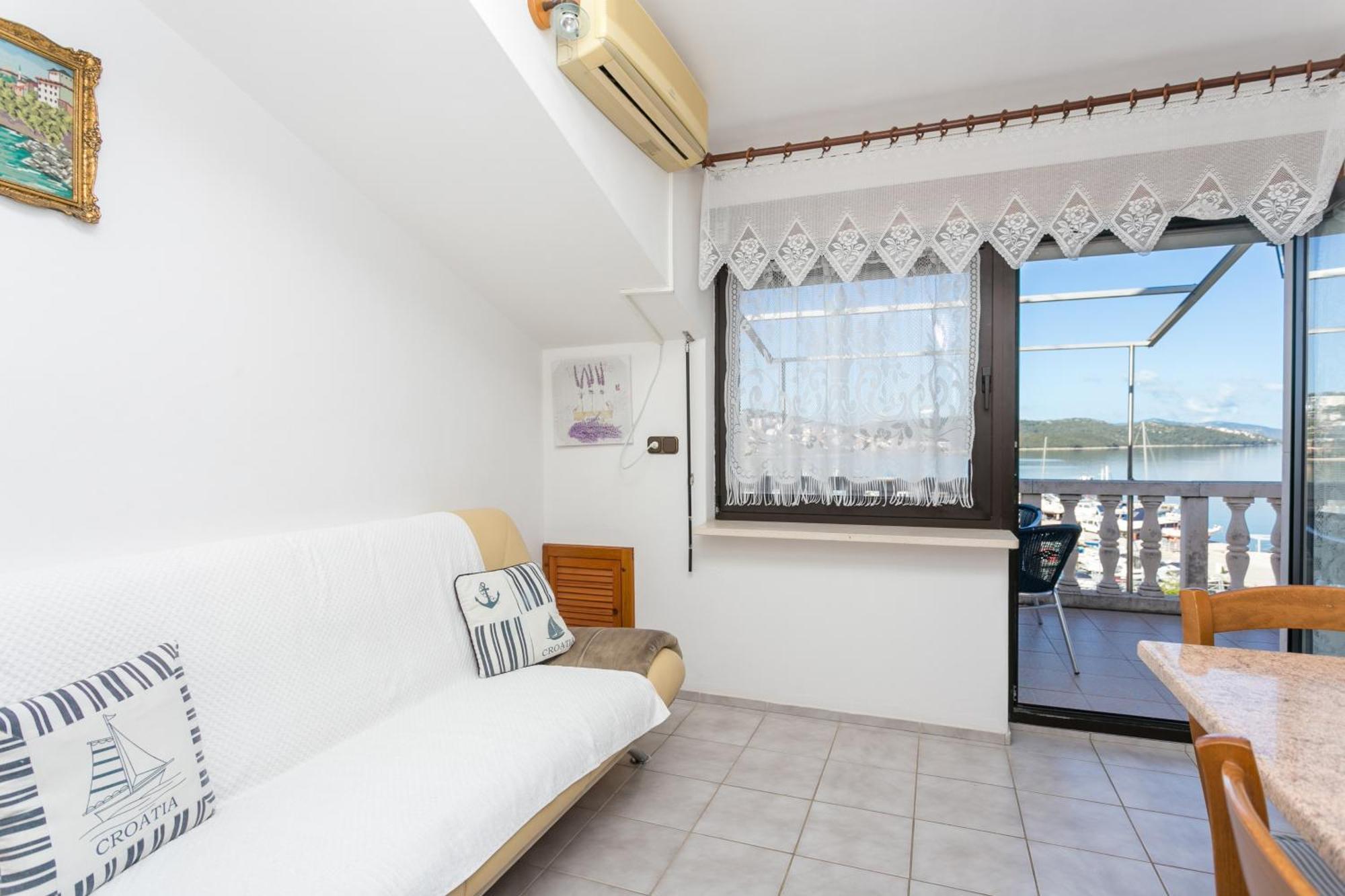Seaside Apartments With A Swimming Pool Okrug Gornji, Ciovo - 11374 Trogir Bagian luar foto
