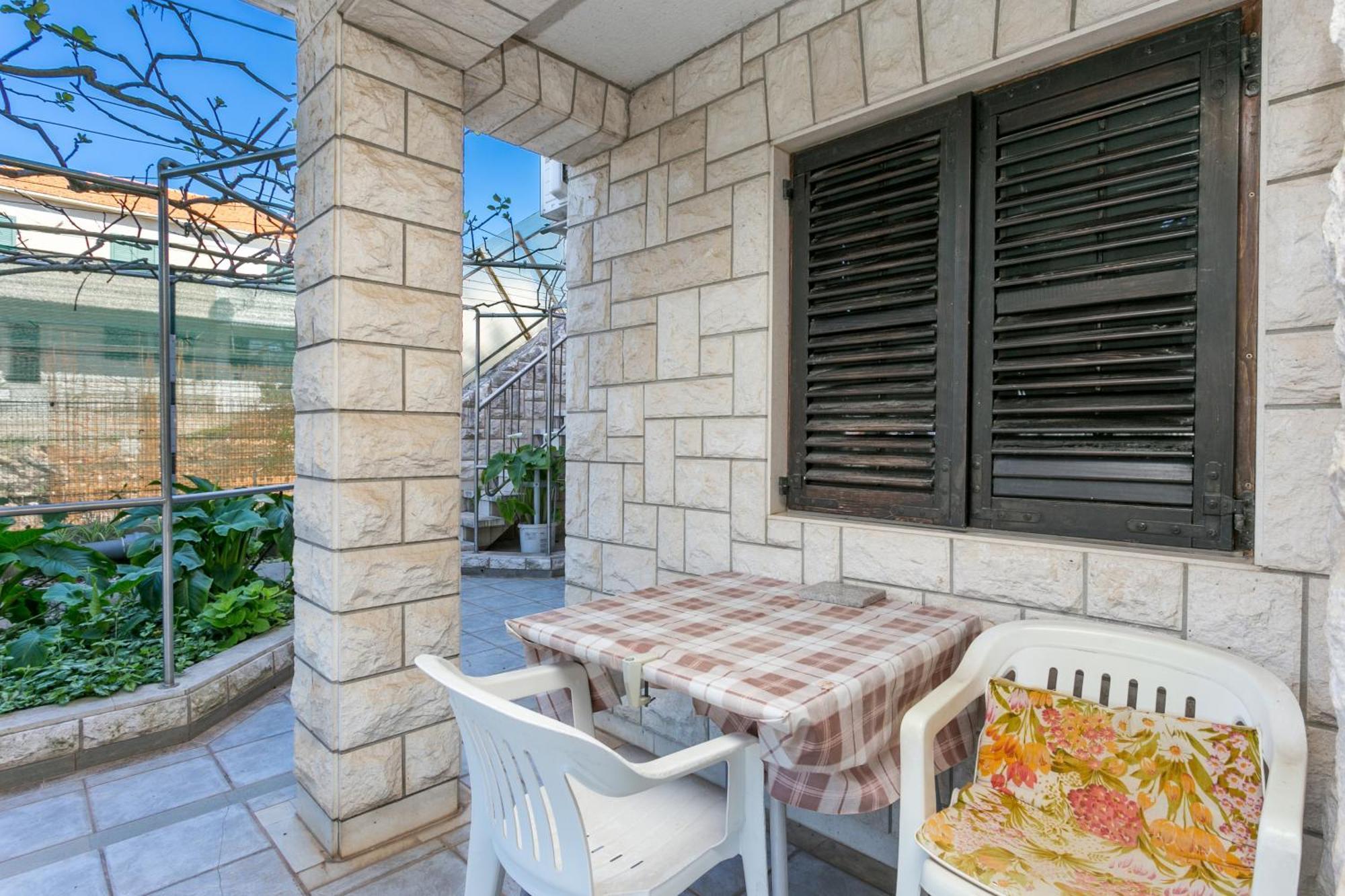 Seaside Apartments With A Swimming Pool Okrug Gornji, Ciovo - 11374 Trogir Bagian luar foto