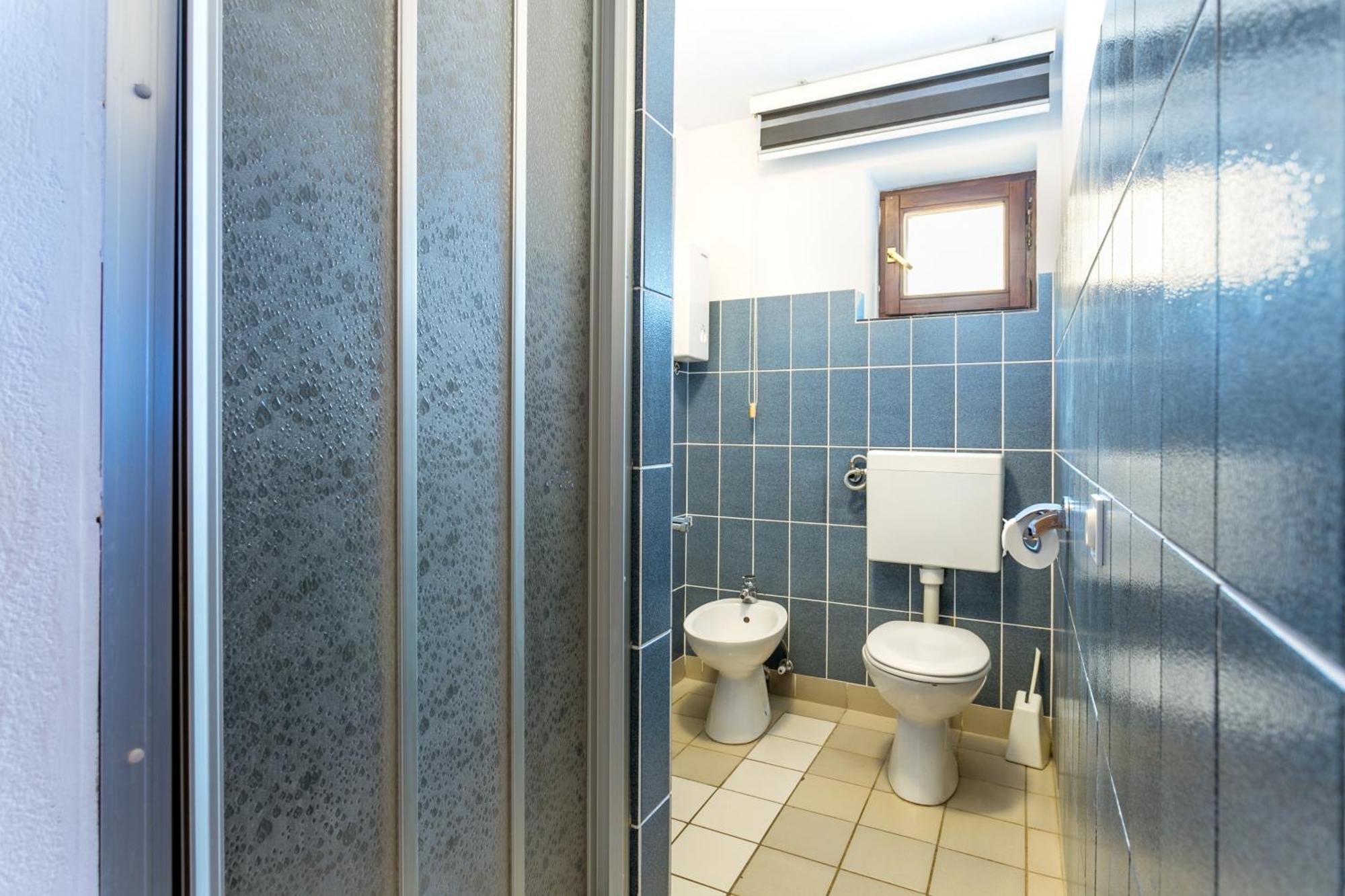 Seaside Apartments With A Swimming Pool Okrug Gornji, Ciovo - 11374 Trogir Bagian luar foto